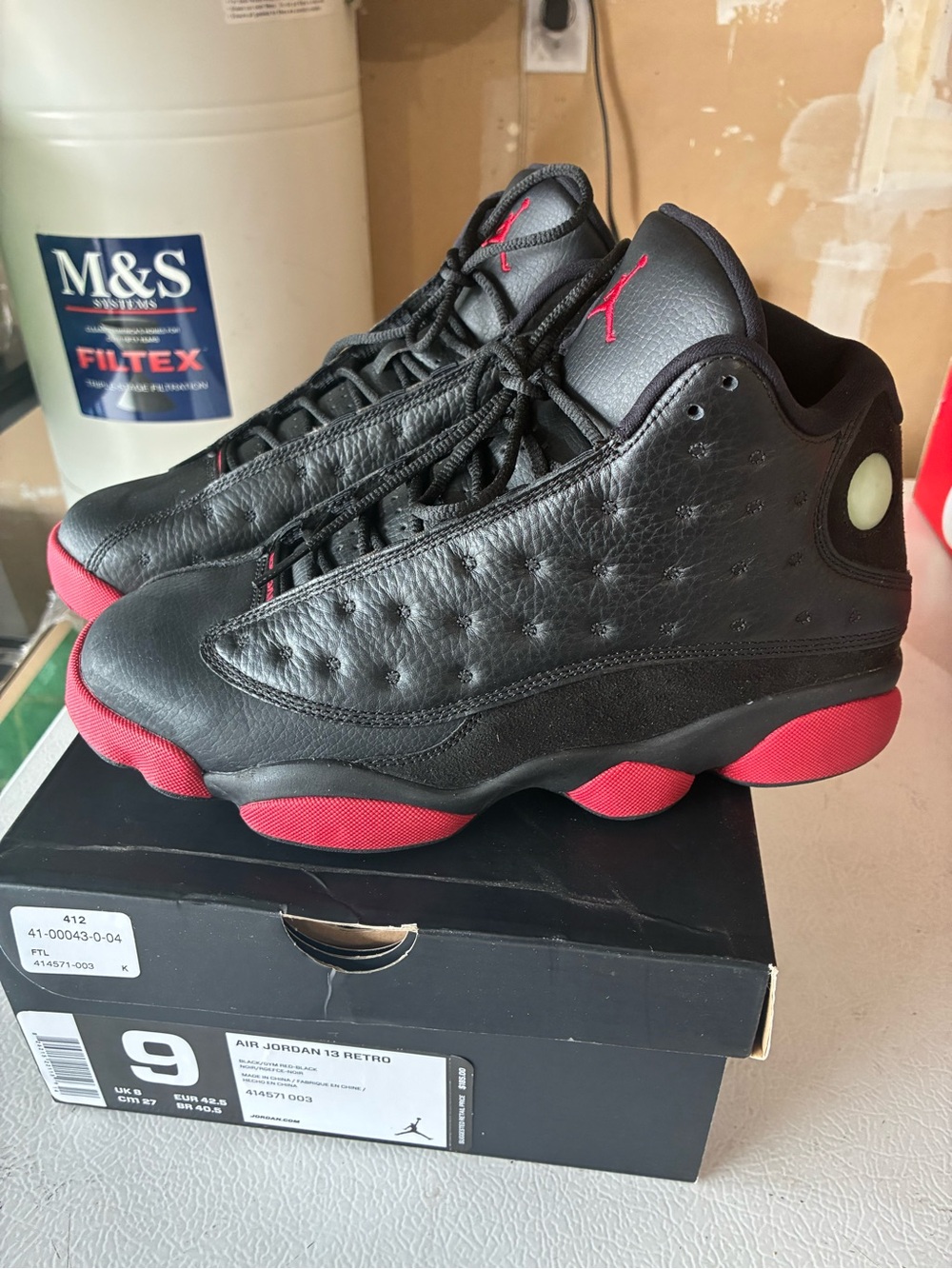 Jordan Air Jordan 13 Retro Dirty Bred Black Red 414571-003 Men Size 9